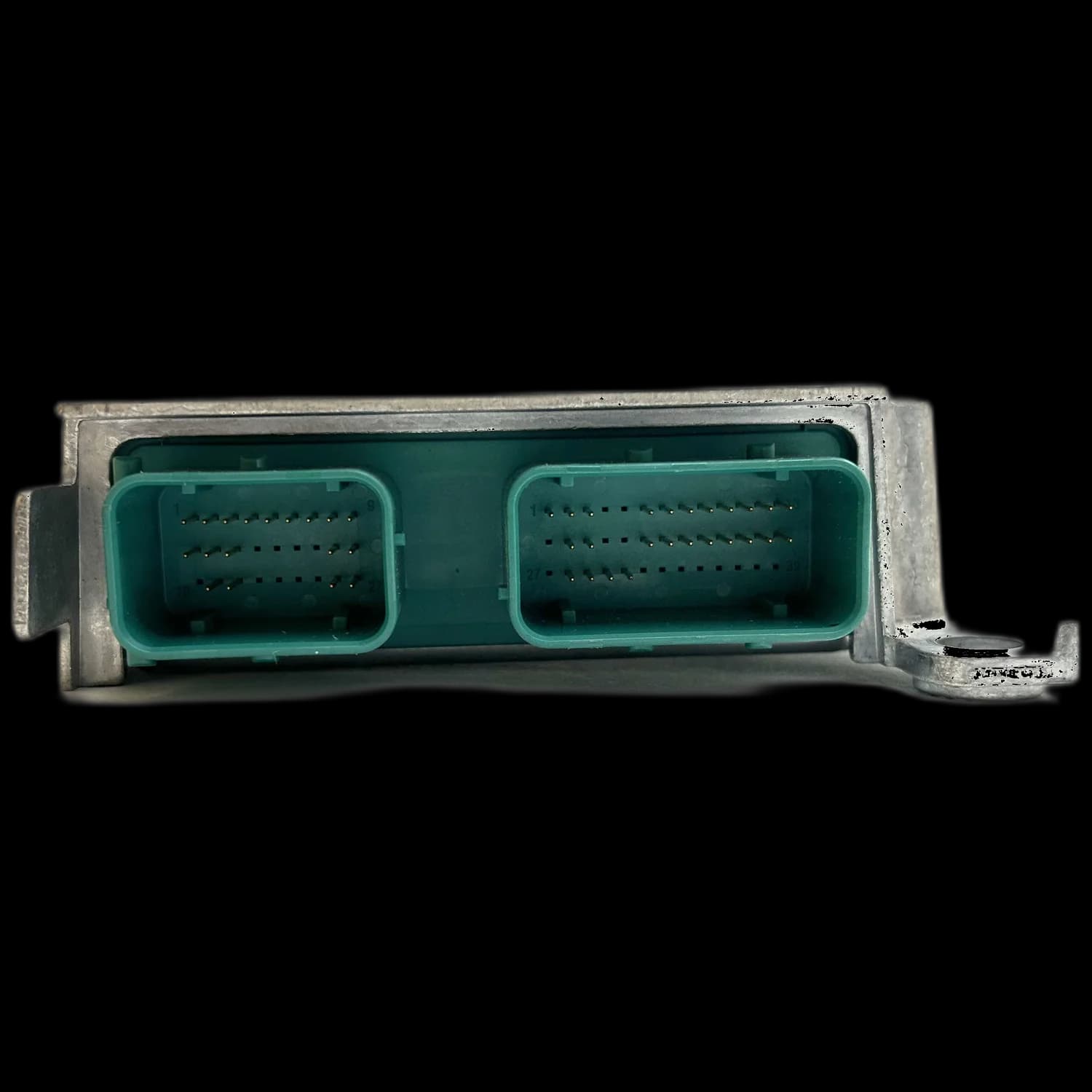 Airbag control unit 95910-CM200, Connector