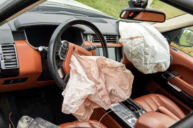 Airbag hat ausgelöst