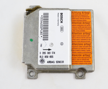 VW Passat Airbag Steuergerät Pruefung